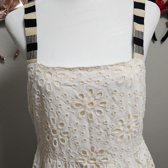 Desigual Swiss Embroidery Dress - Picture 6 of 10